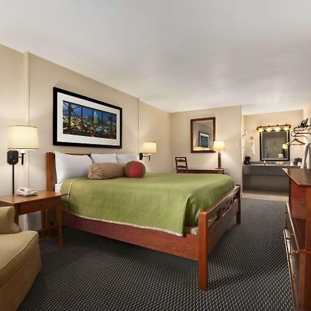 Travelodge By Wyndham New Orleans Harvey Hotel Eksteriør bilde