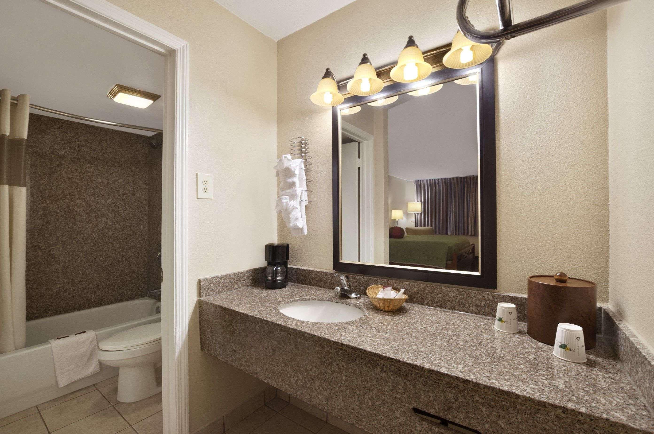 Travelodge By Wyndham New Orleans Harvey Hotel Eksteriør bilde